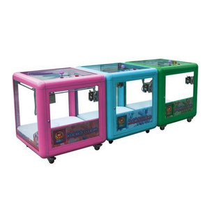 Mini máquina de grúa que funciona con monedas con juego de grúa de juguete de plástico <span class=keywords><strong>Rubik</strong></span> Cube - Product Image 2