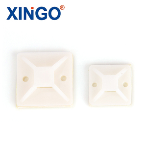 روابط كابلات نايلون لاصقة مخصصة من XINGO بألوان متنوعة للاستخدام في السيارات والصناعة، مقاس 20*20 مم / 25*25 مم / 30*30 مم / 40*40 مم - Product Image 1