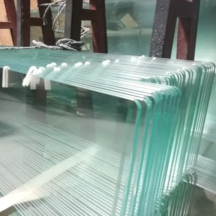 광택 가장자리 투명 강화 유리 패널 가구 보드 의자 매트