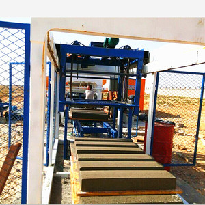 qt10-15 machine bloc brique,machine de brique hydroformage,machine de fabrication de <span class=keywords><strong>parpaing</strong></span> et <span class=keywords><strong>hourdis</strong></span> - Product Image 2