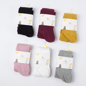 La tarjeta de la cabeza embalado novedad de doble cilindro costilla recién nacido de algodón peinado bebé niña medias - Product Image 3