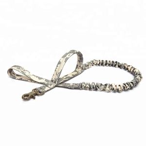 Correa multifunción para perros, correa elástica para entrenamiento de perros, cuerda ajustable, correa retráctil para perros, Correa táctica de entrenamiento de nailon - Product Image 5