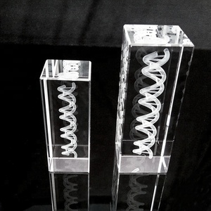Danh dự của pha lê tùy chỉnh DNA <span class=keywords><strong>3D</strong></span> khắc laser pha lê <span class=keywords><strong>3D</strong></span> khối pha lê laser cho quà tặng lưu niệm - Product Image 4