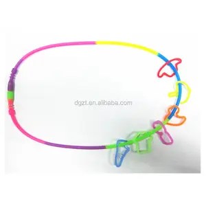 彩虹领带染料硅橡胶项链与硅胶吊坠