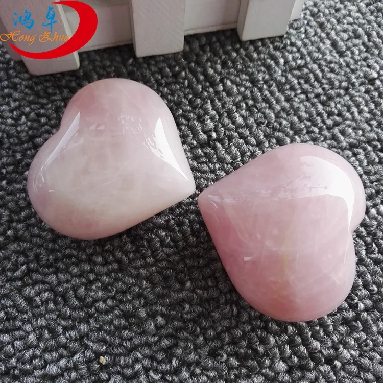 2023 Rose quartz heart shaped stone natural wedding favors crystal paperweight