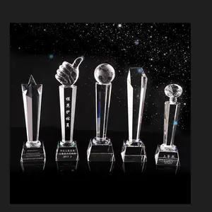 Fabricage blank crystal glazen trofee voor laseheart shaped crystal hand trofee, kristal basketbal trofee