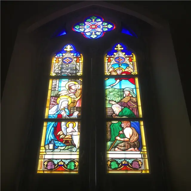 Cattedrale di vetro per i religiosi istituzione e chiese