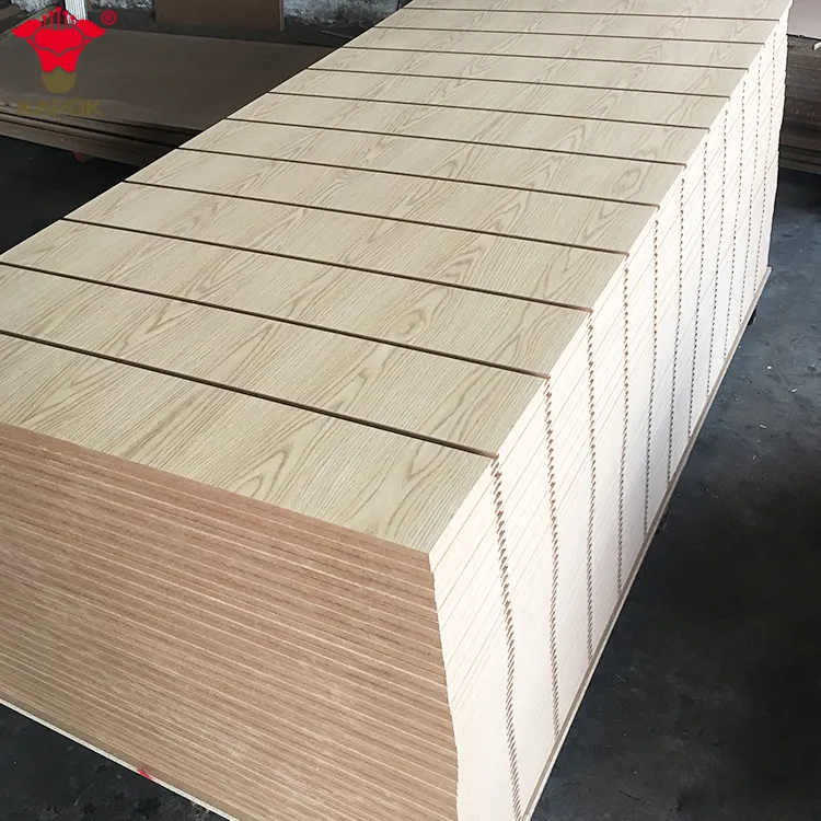 Trung Quốc 1220*2440*15Mm Melamine Mdf Slatwall Với Dải Nhôm