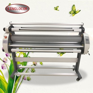 Machine à plastifier automatique industrielle <span class=keywords><strong>Fayon</strong></span> 1600-SE pour bannières en vinyle, autocollants, films adhésifs, plastique PVC, affiches en rouleau - Product Image 2