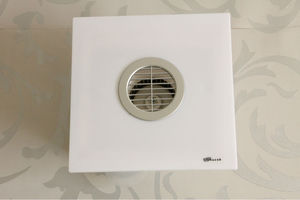 Extractor de aire con lámpara de iluminación/dos funciones con juntos (iluminación + ventilador) - Product Image 1