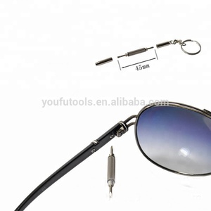 3 in 1 Mini <span class=keywords><strong>Cacciavite</strong></span> Multifunzionale Portachiavi Promozionale <span class=keywords><strong>Cacciavite</strong></span> <span class=keywords><strong>per</strong></span> Occhiali di Riparazione Del Telefono Mobile Della Vigilanza - Product Image 3