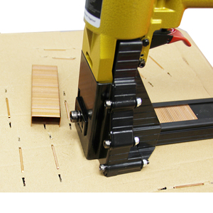Máquina de cierre de grapas de caja de cartón neumática de alta calidad - Product Image 3