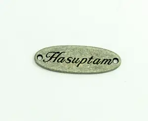 custom oval shape metal 2 hole label for jeans and garment