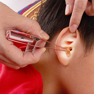 Nettoyeur d'oreille électronique LED pour le soin des bébés et des familles, kit de 5 pour l'élimination du cérumen - Product Image 5