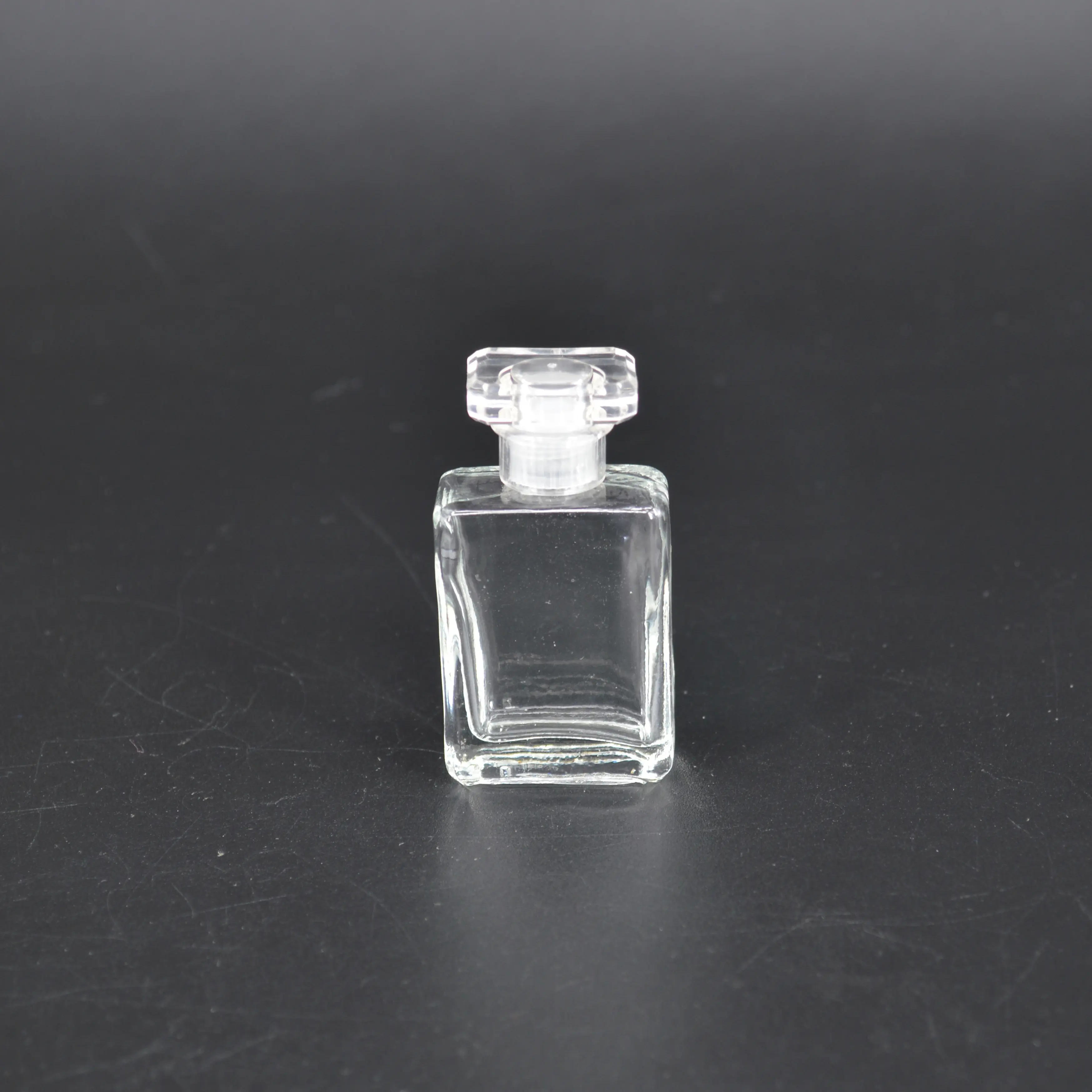 10ml square glass bottles with square lid for perfume or wind medicated oil or Toilet water