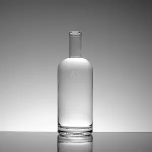 Super Flint de vidrio de Botella de vidrio 500ml 700ml 750ml vacío ron claro Botella de licor de vidrio tamaño diseñador