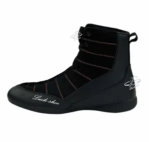 Nuovo modello nero wrestling stivali top grade calcio scarpe da boxe di alta qualità guantoni da boxe stivali on line