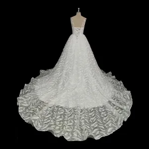 Brand design Feathers Tulle Wedding Dress Sleeveless A-Line Bridal Gown Supplier vestido de noiva Exquisite wedding gown