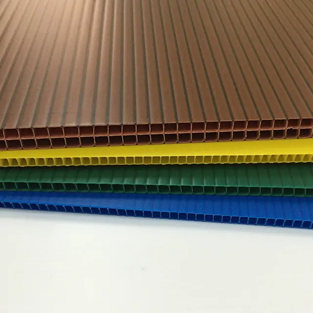 Polypropylene PP double wall corrugated plastic sheet / board