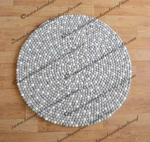 Tapis en feutre de laine fait à la main, tapis de salon en coton rond fait à la main, tapis en laine feutrée multicolore, boule en feutre accrochée à la main NP