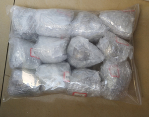 De alta resistencia polybenzimidazole PBI baja densidad bola para fracturar operación - Product Image 3