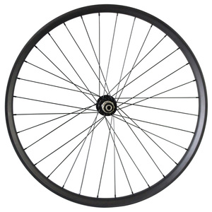 <span class=keywords><strong>Ruedas</strong></span> de Bicicleta Gruesas de <span class=keywords><strong>Carbono</strong></span> <span class=keywords><strong>29</strong></span> Plus, <span class=keywords><strong>29</strong></span> + 50 mm de Ancho, Clincher de <span class=keywords><strong>Carbono</strong></span> y Rueda de Bicicleta Gruesa sin Gancho - Product Image 2