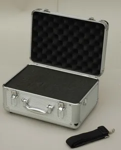 Professionele Metalen Hoek Versterkte Aluminium Tool Case Met Uitgesneden Foam Insert Caja De Herramientas