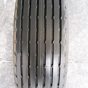 Pneu de sable Hotseliing d'Arabie Saoudite 900-17 utilisé pour les SUV et les camions - Product Image 3
