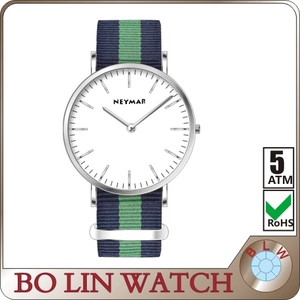 77061 Top Sale barato hombres mirar <span class=keywords><strong>el</strong></span> reloj de lujo de la marca de agua los hombres resistentes de nylon con varios colores - Product Image 1