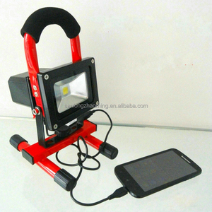 <span class=keywords><strong>Faretto</strong></span> LED Portatile con USB e Batteria <span class=keywords><strong>Ricaricabile</strong></span>, Spotlight LED 10w-50w Certificato CE RoHS - Product Image 3