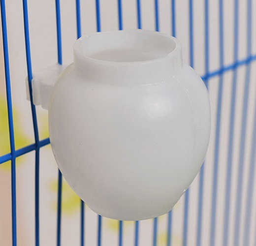 Bird Drinking Cup Rice Bowl Plastic Pots Round Shape Birds Supplies for Pigeon Parrot Bird Food Feeders
