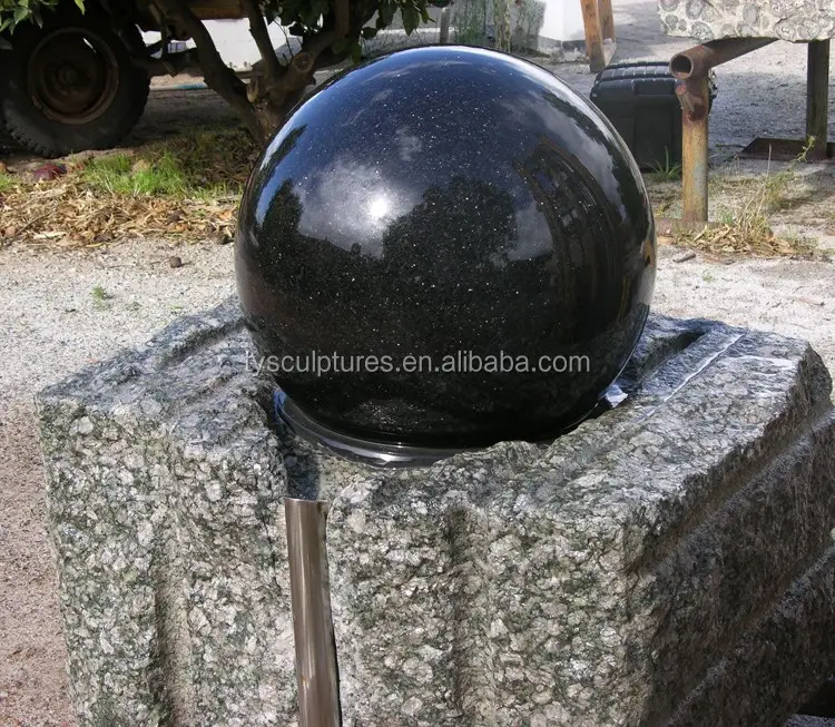 กลางแจ้งจีนหินแกรนิตสีดำฮวงจุ้ยกลิ้งบอลหินคุณลักษณะน้ำน้ำพุ