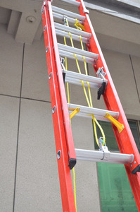 <span class=keywords><strong>2</strong></span> o 3 secciones 6 M 8 M 10 M De Fibra De Vidrio Escalera de Extensión - Product Image 1