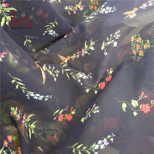 Tessuto <span class=keywords><strong>chiffon</strong></span> in poliestere 100% 75D leggero, antistatico, stampato digitalmente con piccoli <span class=keywords><strong>fiori</strong></span> <span class=keywords><strong>per</strong></span> <span class=keywords><strong>abiti</strong></span> da donna. - Product Image 3