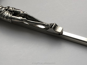 Crucifijo Cruz de metal Jesús colgante inspirador religioso INRI - Product Image 5