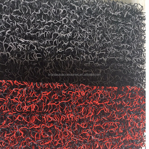 Tapis de voiture en PVC épais et résistant avec dos à picots en rouleaux - Product Image 4