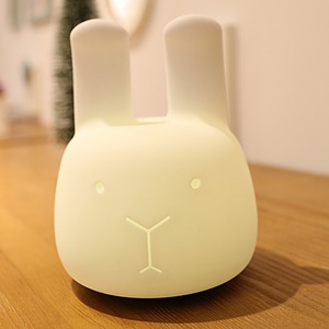 Co-A Pelo Soffice Coniglio Nursery Lampada Luce il Bambino di Notte, modalità Multi-Color Eye-cura, carino Silicone fancy luce - Product Image 5