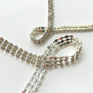Vente en gros de chaîne en verre et <span class=keywords><strong>cristal</strong></span> Chaîne de coupe en <span class=keywords><strong>cristal</strong></span> et strass Chaîne de coupe pour décorations - Product Image 4