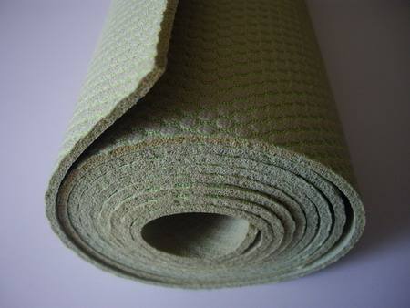 สีเขียวอ่อน