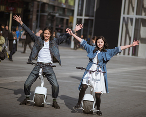 500 w 17 inch een wiel elektrische scooter motorfietsen met CE een wiel scooter eenwieler