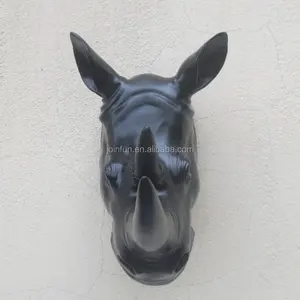 Unique Decorative Plastic Wild Animal Head Wall Hook Classic