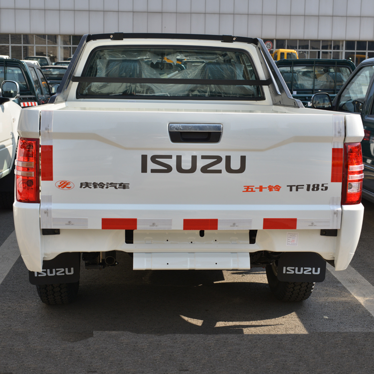 Pengiriman Cepat ISUZU 4X4 Truk PICKUP Bensin 4JB1CT Pickup 2013 Stok dengan Harga Rendah