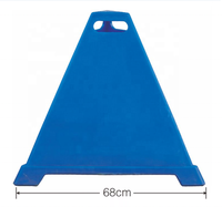Cône de signalisation de sécurité en plastique PE vert de 900 mm, triangle à 3 côtés, signalisation de danger au sol, signalisation de construction, interdiction de stationnement, cône d'avertissement pyramidal