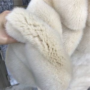 Abrigos de piel de visón beige claro de fábrica de diseñador de moda para mujer - Product Image 5