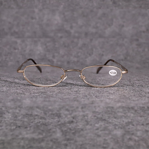 <span class=keywords><strong>Gafas</strong></span> <span class=keywords><strong>de</strong></span> <span class=keywords><strong>lectura</strong></span> <span class=keywords><strong>pequeñas</strong></span> para mujer, anteojos Unisex <span class=keywords><strong>de</strong></span> diseño italiano Simple, elegante, CE, venta al por mayor - Product Image 2