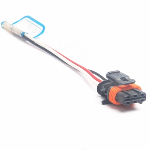 موصل بوش ثلاثي الاتجاهات مقاوم للماء مع كابل توصيل 1928403110 - Product Image 1