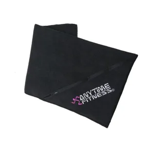 Custom Logo Microfiber Quick Dry Sport Hand Towel Gym Towel With Zip Corner Pocket