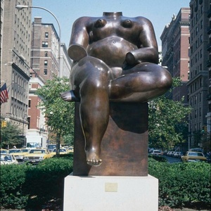 Scultura in bronzo di Fernando Botero, <span class=keywords><strong>statua</strong></span> di donna grassa in piedi sulla <span class=keywords><strong>testa</strong></span> - Product Image 3