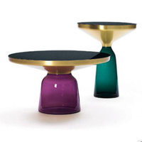 Conception Unique mode table basse en verre