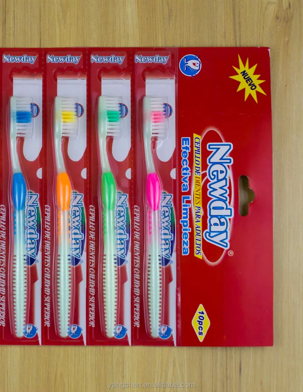Barato cepillo de dientes para vender/cepillo de dientes de adulto/colgante paquete